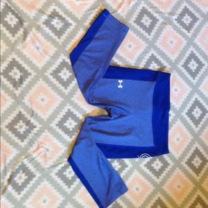 Under armour capris!